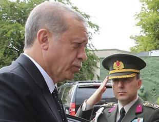 President Erdoğan’s chief aide admits mistakes but denies link to coup, Gülenists