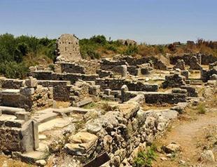 Turkish archaeologist complains after sponsors refuse to fund brothel excavation
