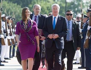 Britain doubles military trainers in Iraq