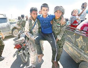 US-backed rebels set Manbij deadline for ISIL