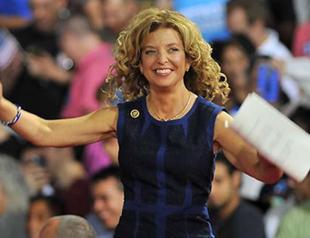 Democrats in disarray on eve of convention to nominate Clinton