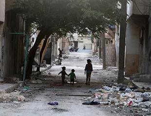 Syria, Russia sign deals worth 850 mln euros to restore Syrian infrastructure: RIA