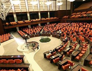 Turkish Parliament approves commission on coup attempt