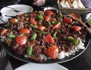 10 delicious foods from 10 different districts of Turkey