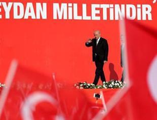 Opposition leader Bahçeli praises public resistance to Turkey coup bid