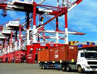 China imports, exports slump in July: Customs