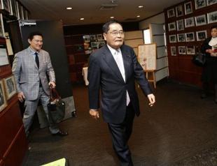 A-bomb survivors want Obama to meet, apologize in Hiroshima