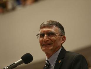 Nobel laureate Sancar donates his award to Anıtkabir