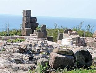 Ancient tombs, church found in Tieion in northern Turkey