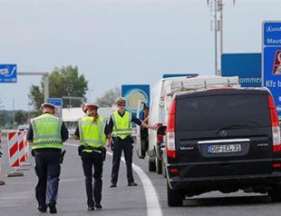 Austria threatens to sue Hungary for refusing to take migrants back