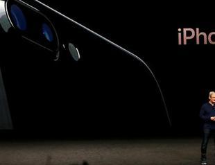 Apple makes splash with waterproof iPhones