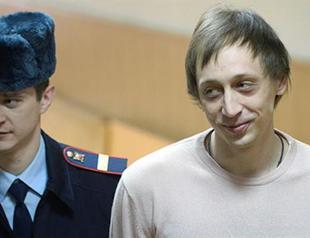 Ballet dancer in Russian acid attack released on parole