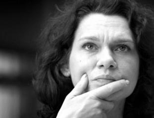 Turkey arrests novelist Aslı Erdoğan over ‘terror’ charges