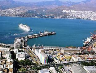 Turkey’s foreign trade gap narrows further in August: Ministry