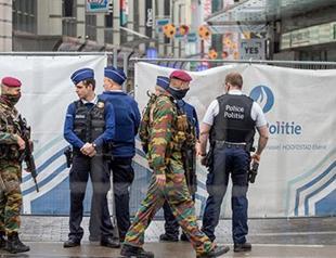 Man found wearing fake bomb belt causes security scare in jittery Brussels