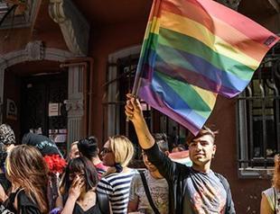Three ISIL suspects arrested over plot to attack LGBT march in Istanbul