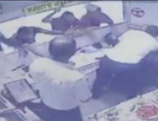 Two injured in fight over bus seats in central Turkey