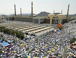 World’s Muslims celebrate Feast of Sacrifice