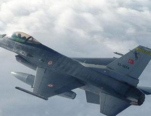 Turkish warplanes hit PKK targets in Turkey, northern Iraq