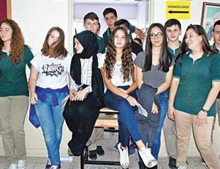 Education halted at high school in north Turkey amid tension over religious school students