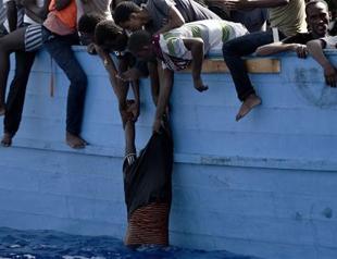 Some 4,650 migrants saved, 28 die trying to reach Italy: Coast guard