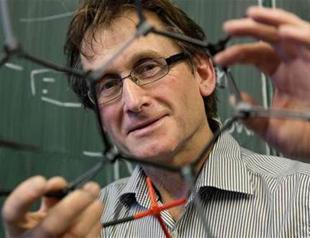 Trio win Nobel chemistry prize for tiniest machines