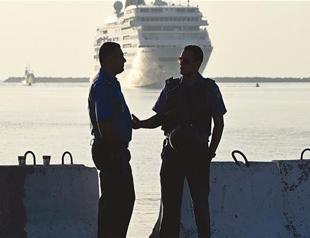 First cruise ship docks in Tunisia since 2015 attack