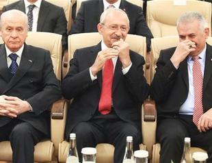 PM to meet opposition on mini constitution changes