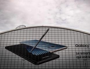 Samsung halts sales of Note 7, tells customers switch-off