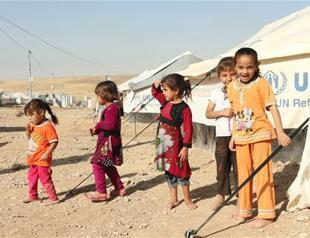 Turkey takes measures against refugee flows from Iraq, Syria