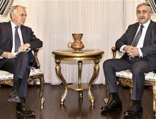 French FM visits Turkish Cyprus as peace negotiations continue