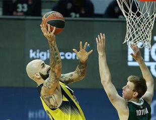 Udoh, Vesely lead Fenerbahçe to third Eurolegue victory