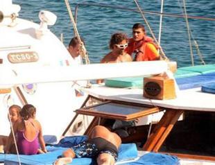 ‘Refugees’ in Aegean turn out to be Colombian tourists