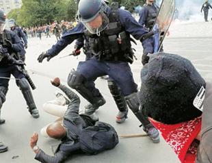 More innocent people will die, says French PM