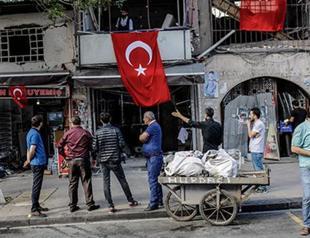Death toll in Istanbul car bomb attack rises to 12