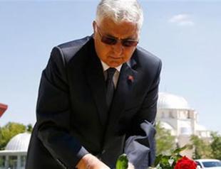 MPs protest former Turkish chief of staff’s coup commission no-show