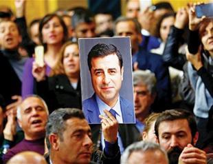 HDP holds first parliamentary group meeting in absence of arrested MPs