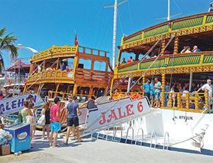 Tourists visit blue coves in Bodrum