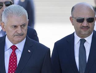 Nine generals, over 300 soldiers at large: Defense minister