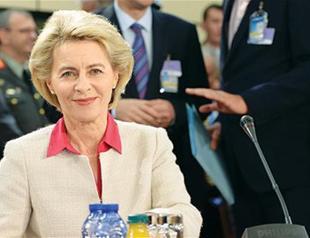 German defense minister wants EU military to match NATO