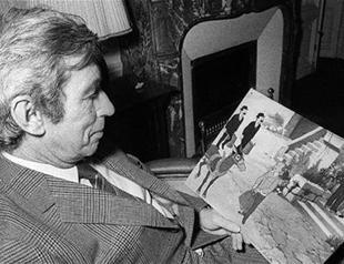 Page from Tintin moon adventure may raise $1 mn at auction