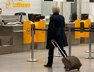 Lufthansa pilots start two-day strike, hundreds of flights cancelled