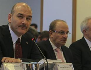 Drugs worth billions of liras seized in operations against PKK, Gülenists: Interior minister