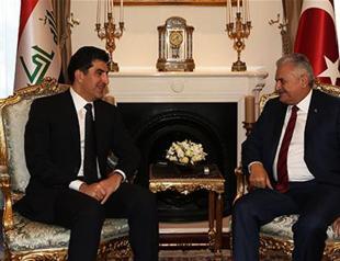 Barzani visits Turkey to discuss Mosul offensive, detained Mardin mayor