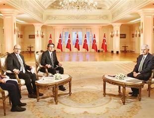 Turkey will not march to Aleppo: Turkish PM