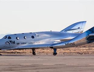 Virgin Galactic spaceship makes first glide flight