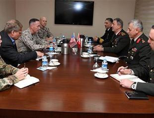 Turkey’s top soldier meets US counterpart at İncirlik base