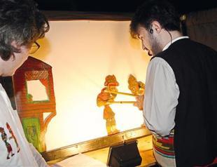 Karagöz and Hacivat find warm reception in Germany