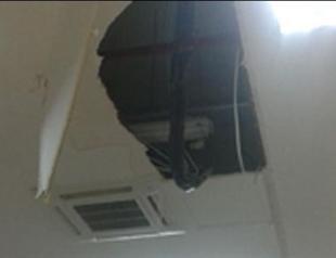 Gang leader falls through ceiling of Istanbul court while trying to escape