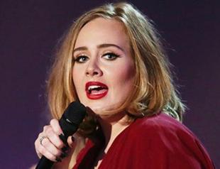 Adele says her credit card was declined at H&M